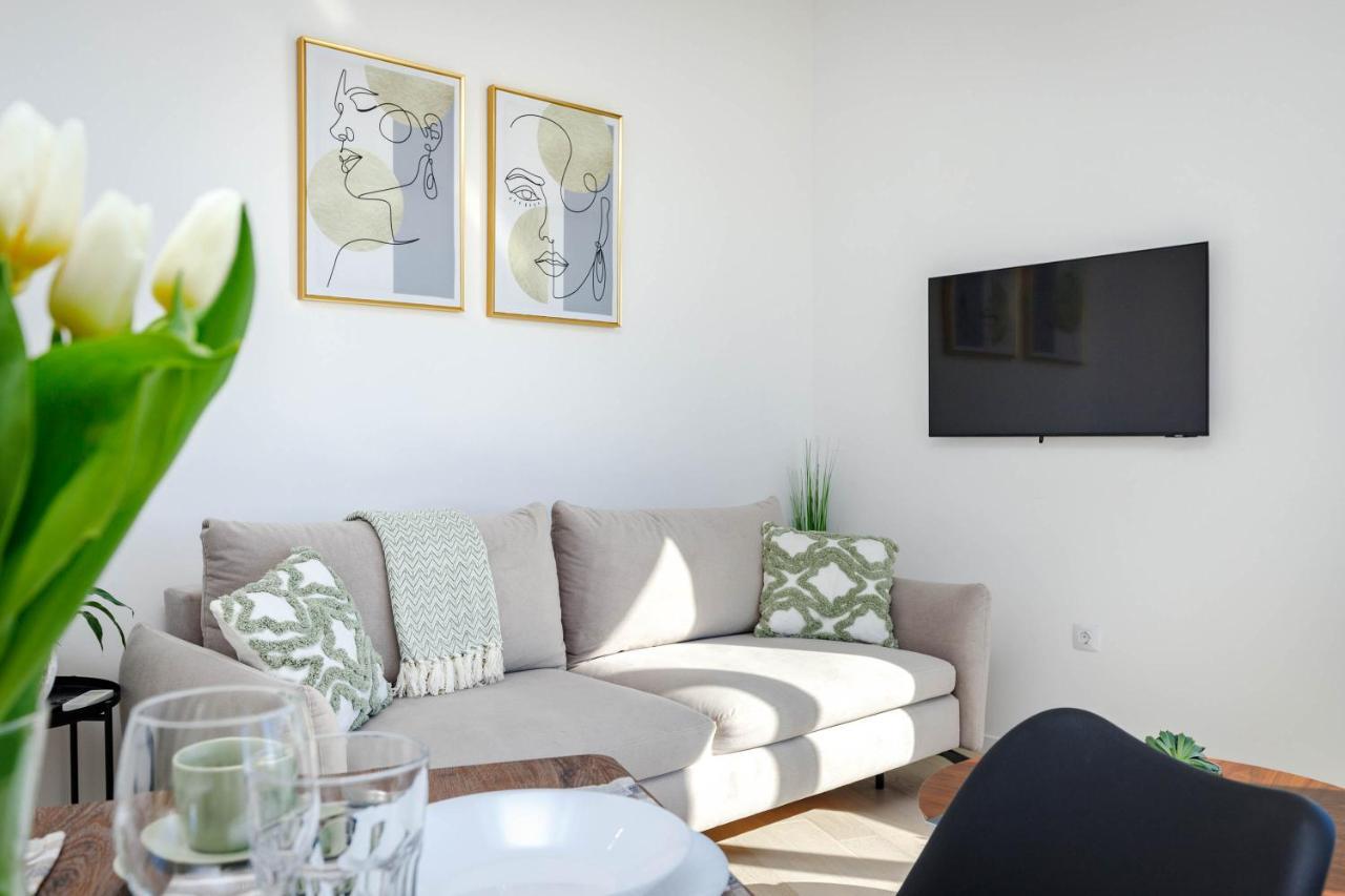 Apartment Klara Krk Town Bagian luar foto